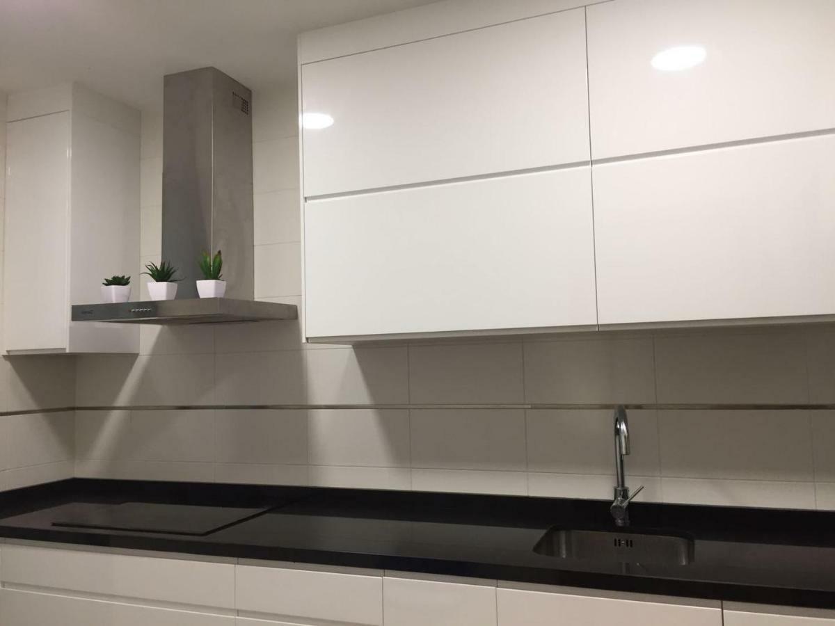 Apartamento Lujo, Primera Linea Playa, Garaje, Wifi, Piscina Climatizada Roquetas de Mar Exterior foto