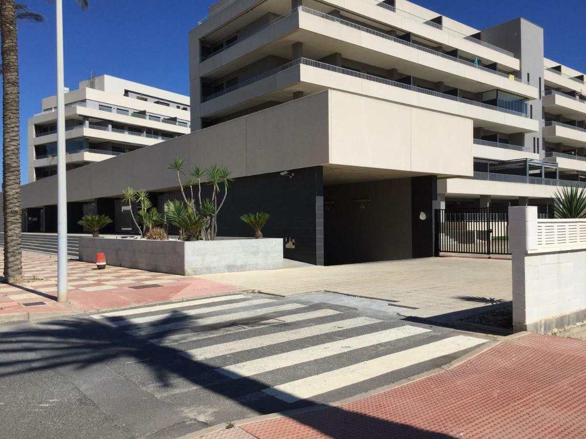Apartamento Lujo, Primera Linea Playa, Garaje, Wifi, Piscina Climatizada Roquetas de Mar Exterior foto